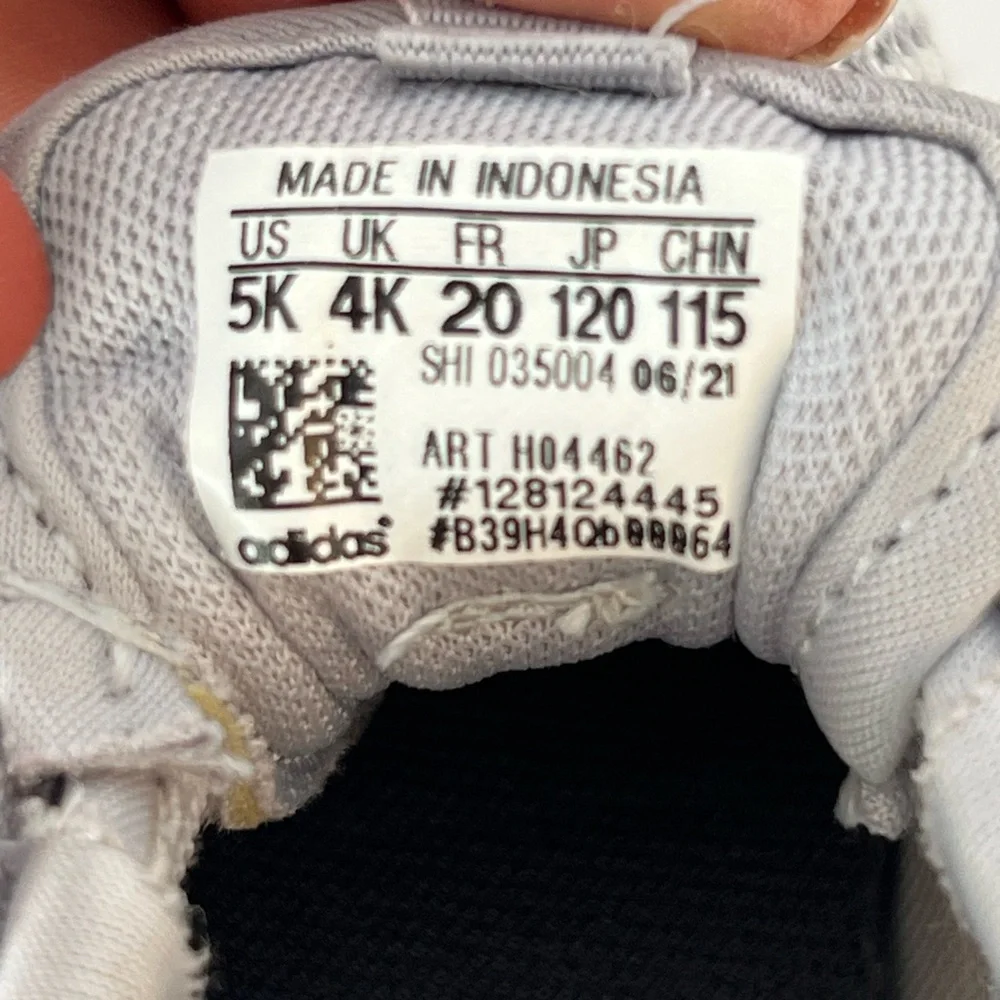 Adidas Kids Sneakers in Gray and White